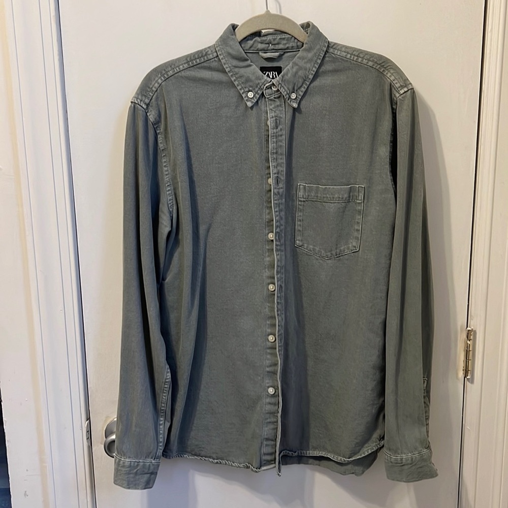 Zara Button Up